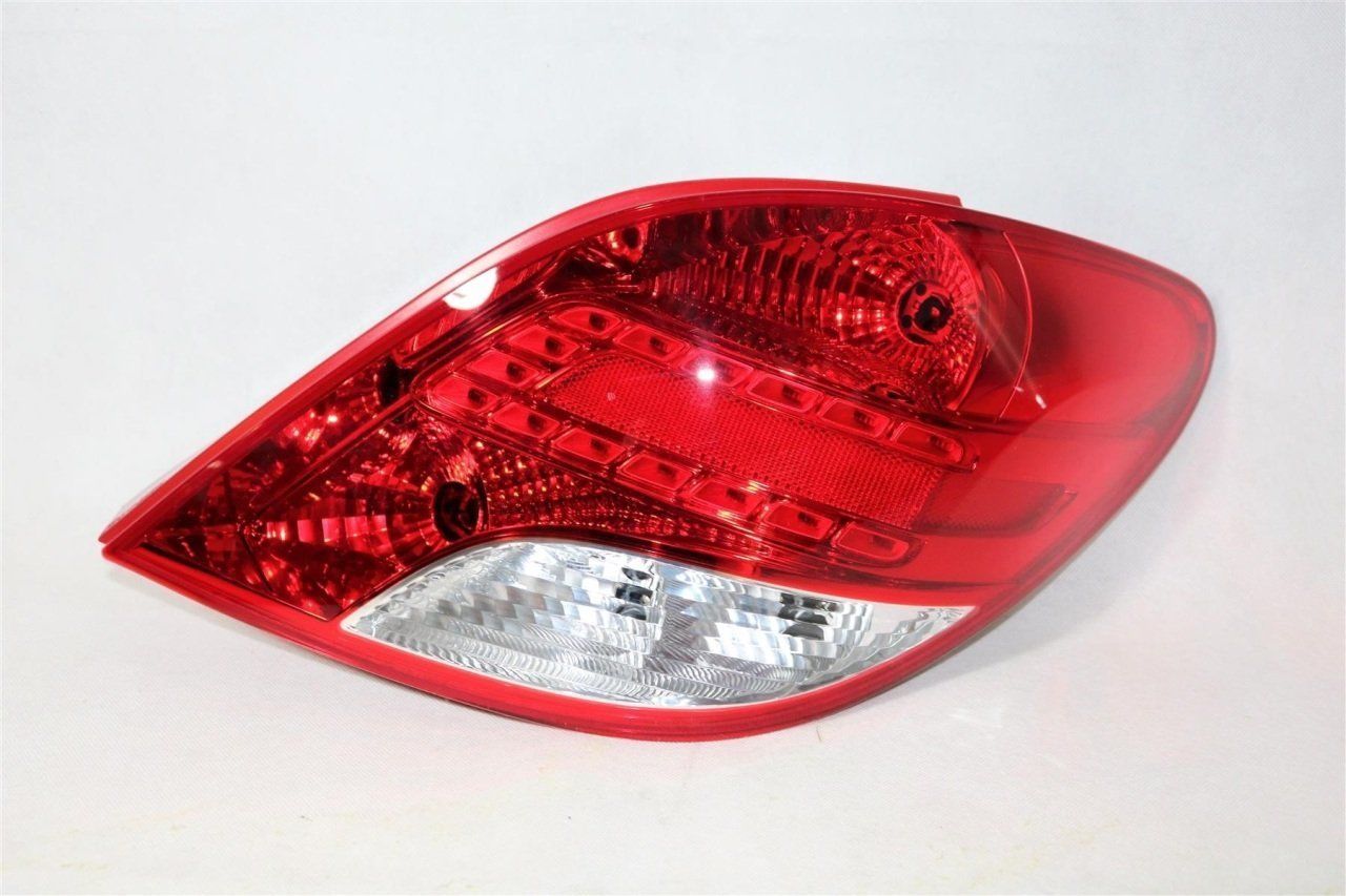 Peugeot 207 2006-2012 Sağ Arka Stop Lambası Duylu Orjinal