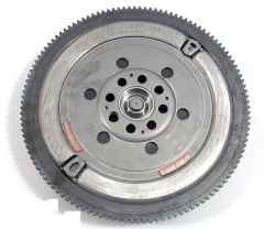 Bmw 5 Serisi E60 Kasa 530d M57N Motor Volant LUK Marka