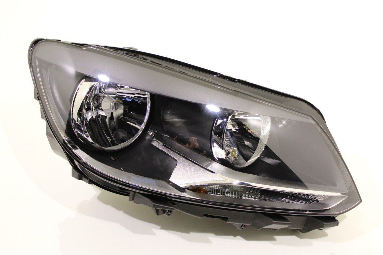 Volkswagen Caddy Far Sağ Magnetti Marelli Marka